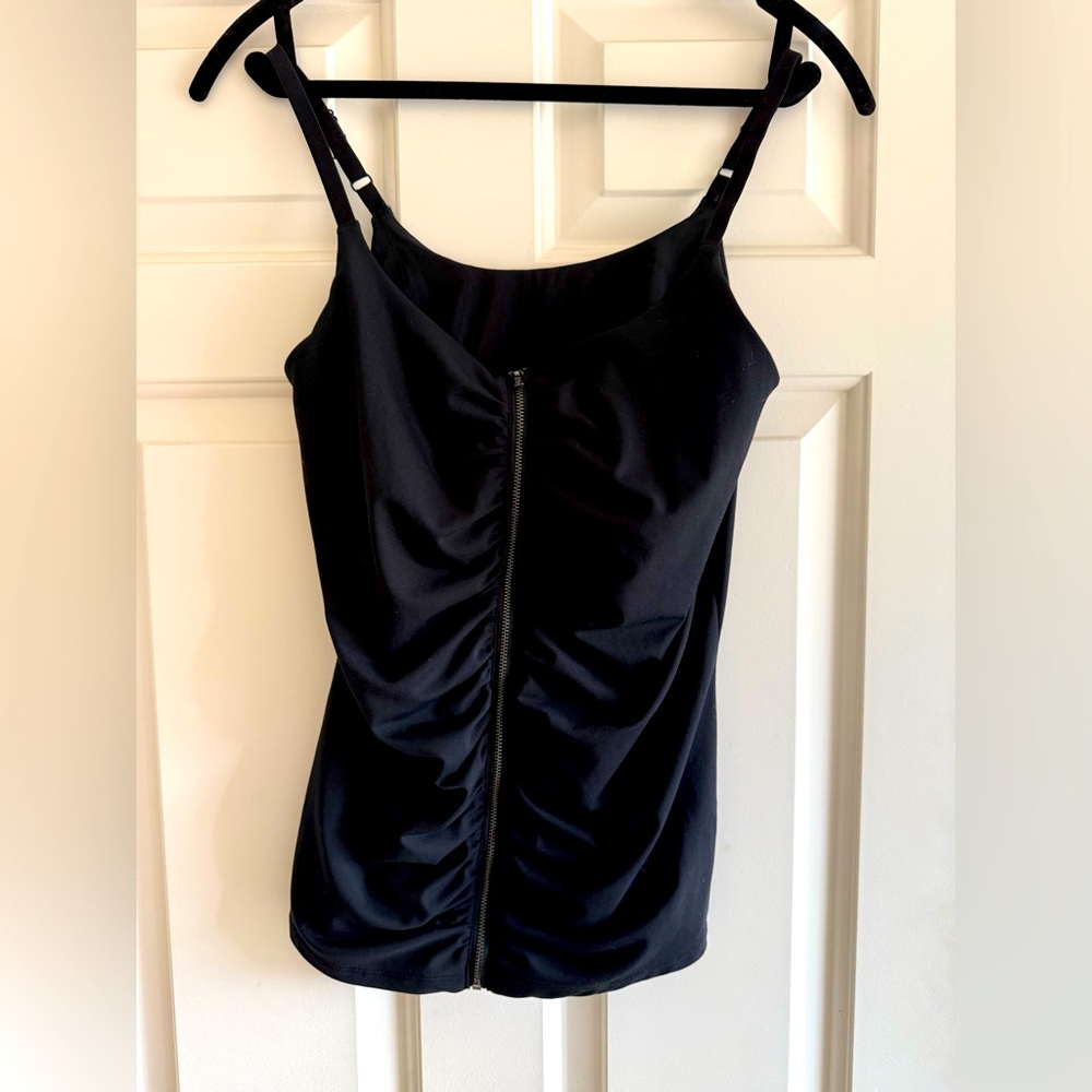 Fabletics zip up black fitted tank top for sale - size M